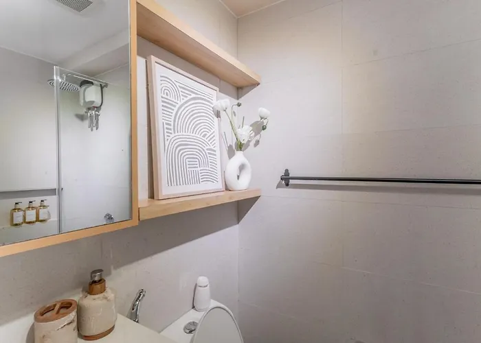 公寓 Designer 2 Bedroom In Quezon For Groups