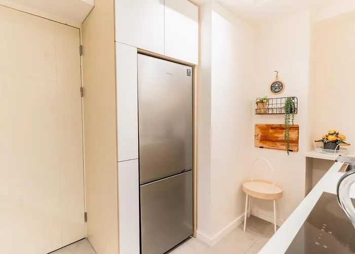 Designer 2 Bedroom In Quezon For Groups