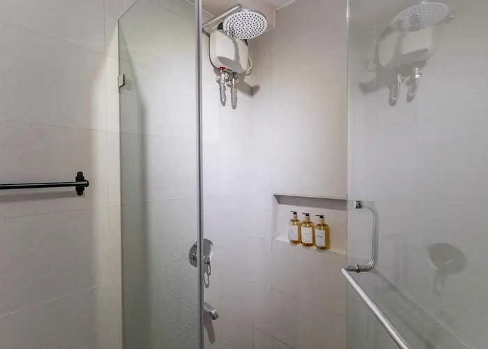 Designer 2 Bedroom In Quezon For Groups